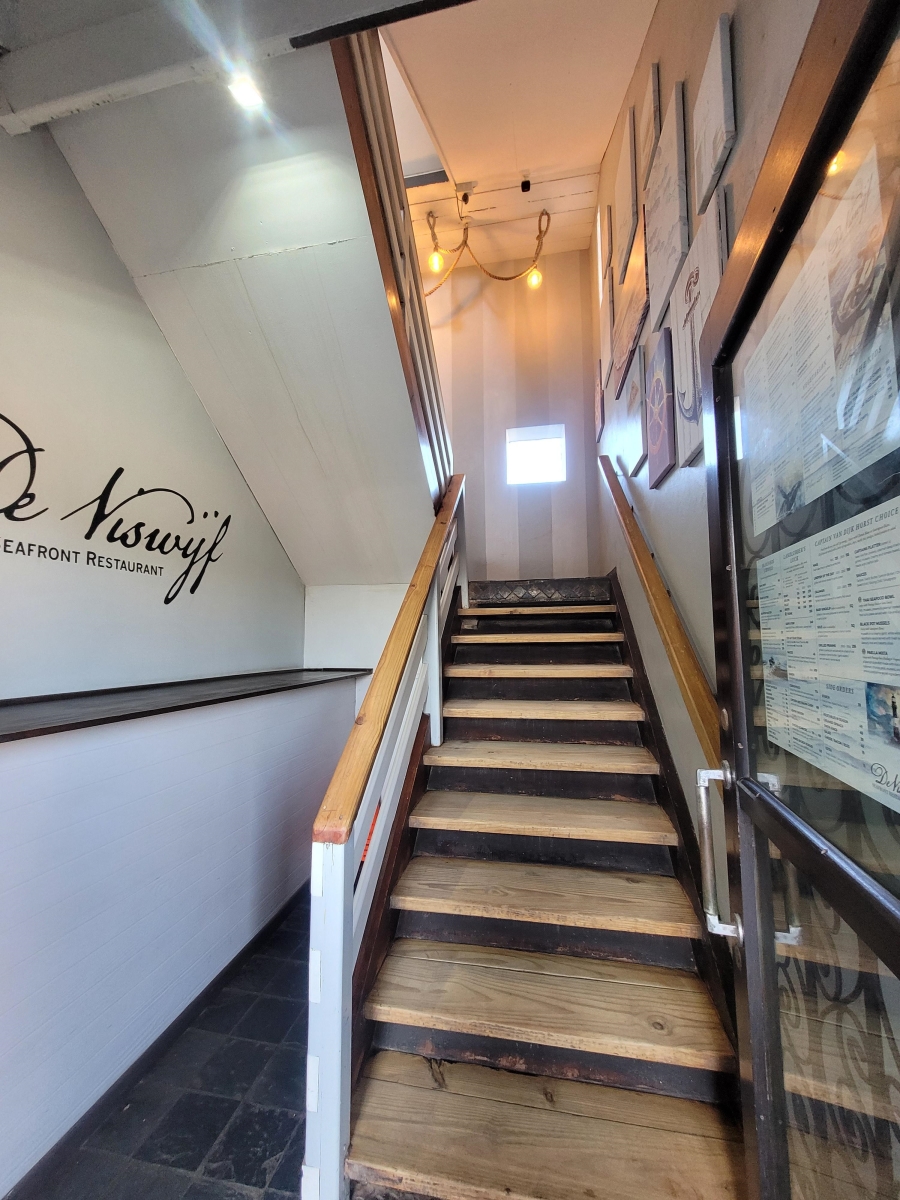 5 Bedroom Property for Sale in Jeffreys Bay Central Eastern Cape